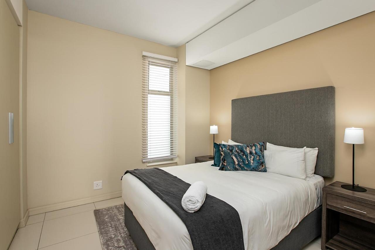 The Serviced Apartment Collection At The Tyrwhitt Rosebank Johannesburg Esterno foto